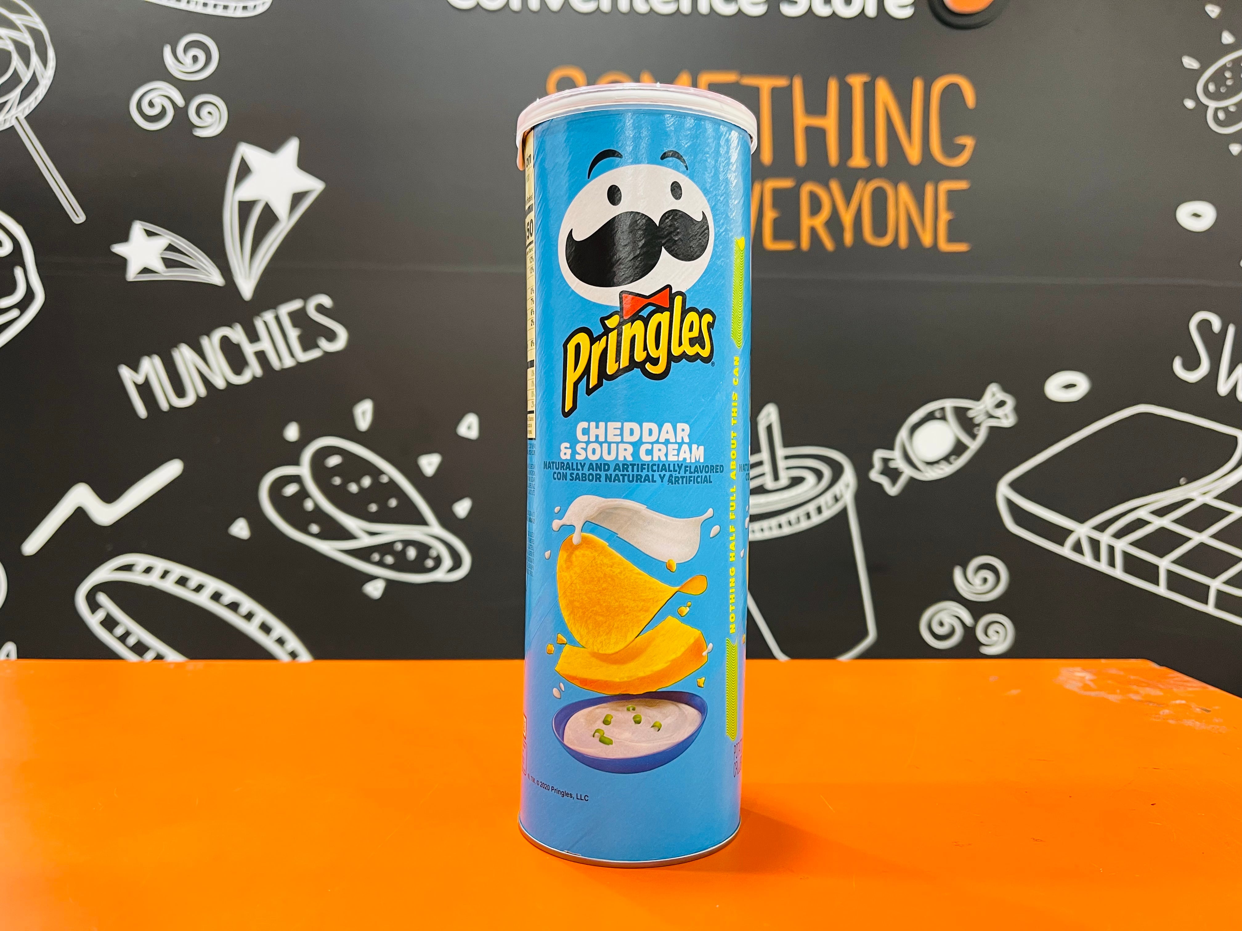 Pringles Cheddar & Sour Cream